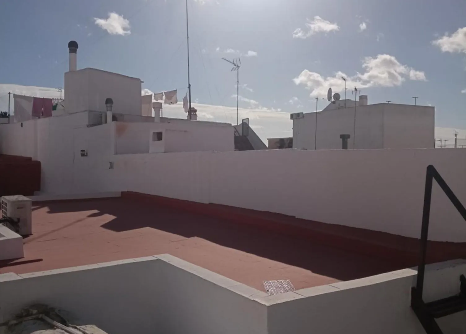 En Breve Comienza Construccion De Viviendas Al Lado, Habra Albaniles Desde Hora Temprana Ayamonte Homestay